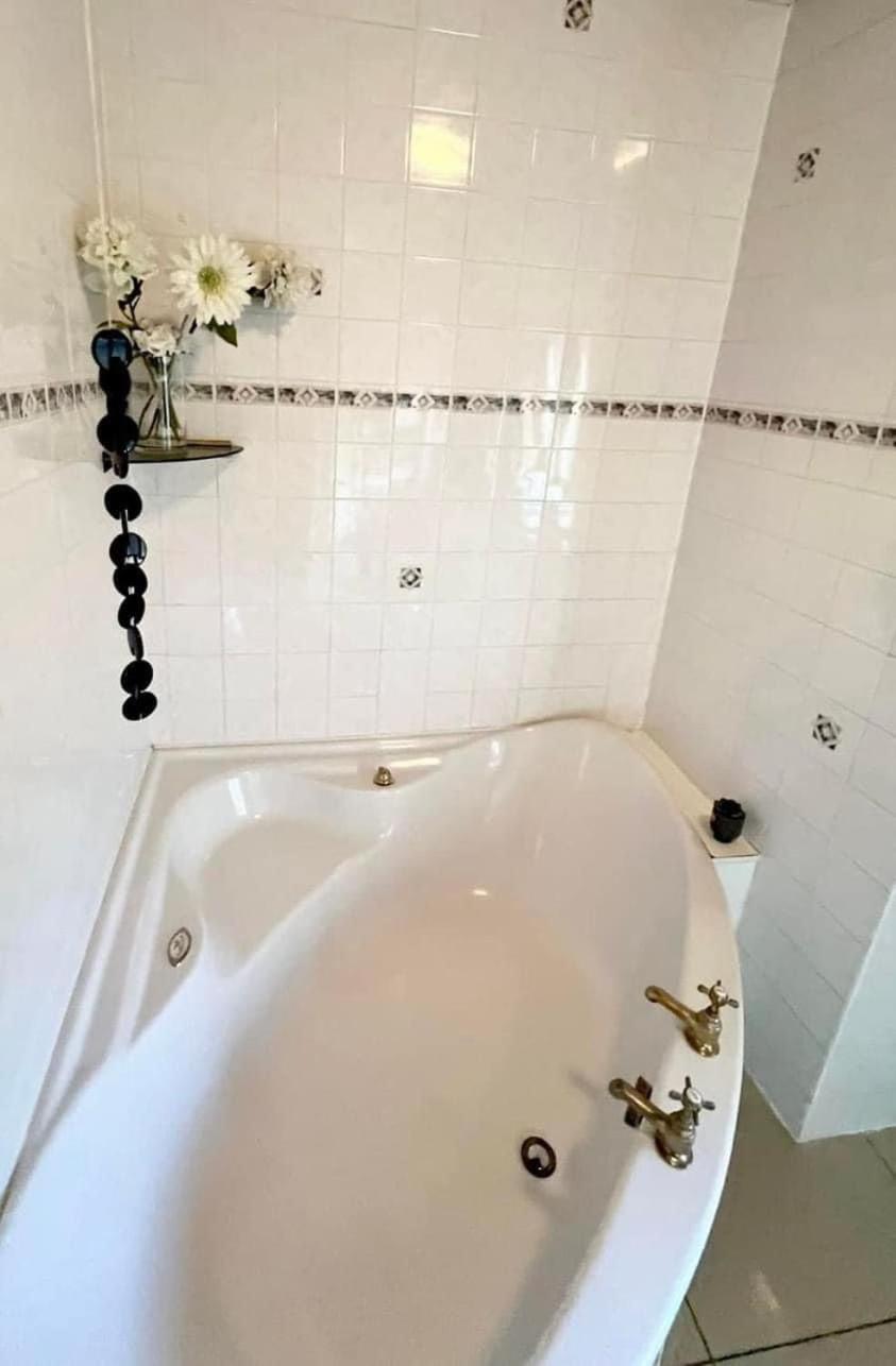 יורק Holly Lodge 12 Hot Tub מראה חיצוני תמונה